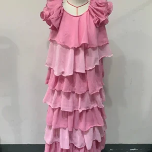 A dreamy dress with layers of powder mist